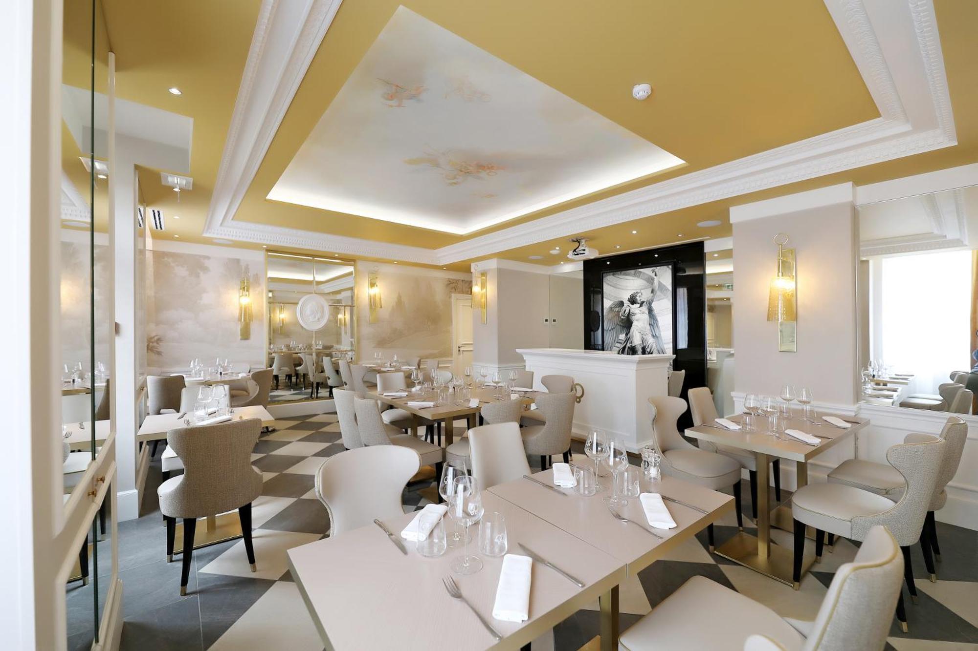 Hotel Alchimy Алби Екстериор снимка