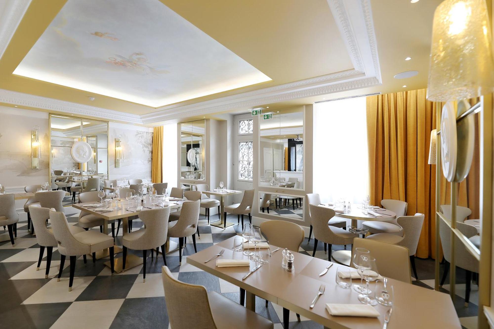 Hotel Alchimy Алби Екстериор снимка