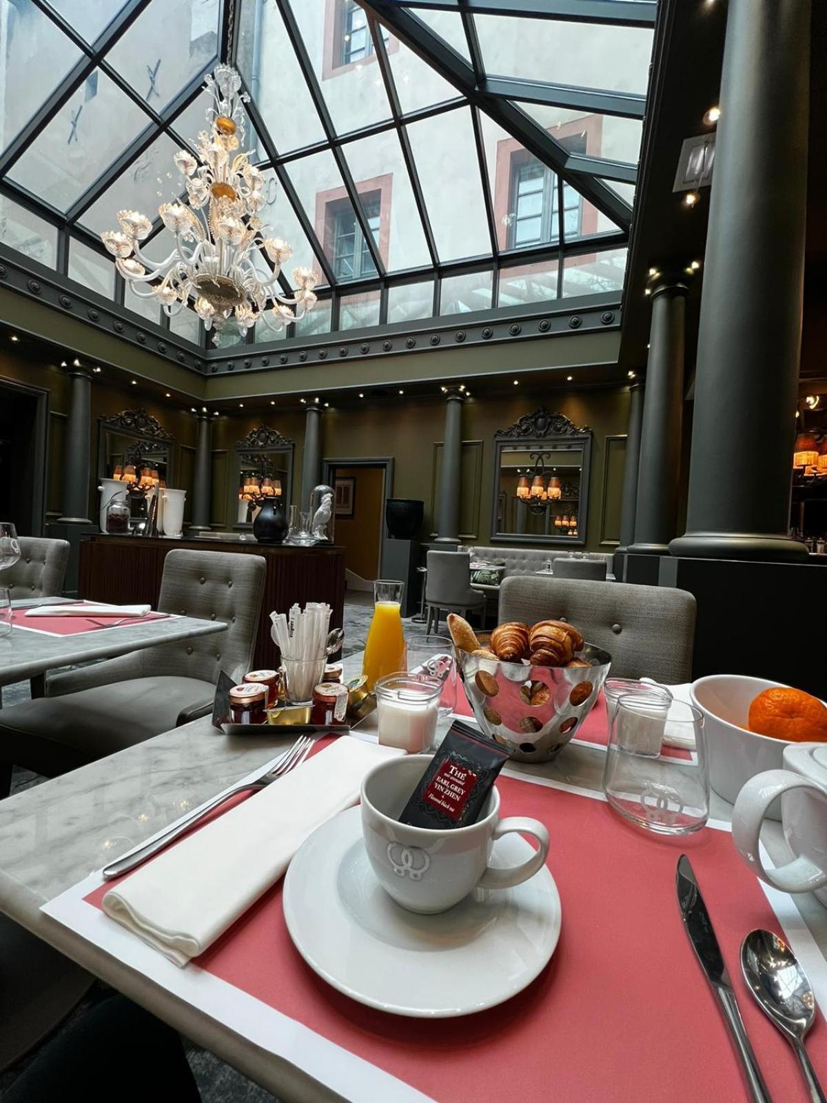Hotel Alchimy Алби Екстериор снимка