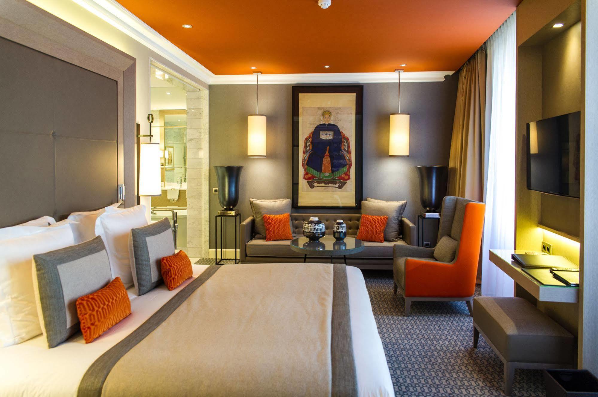 Hotel Alchimy Алби Екстериор снимка